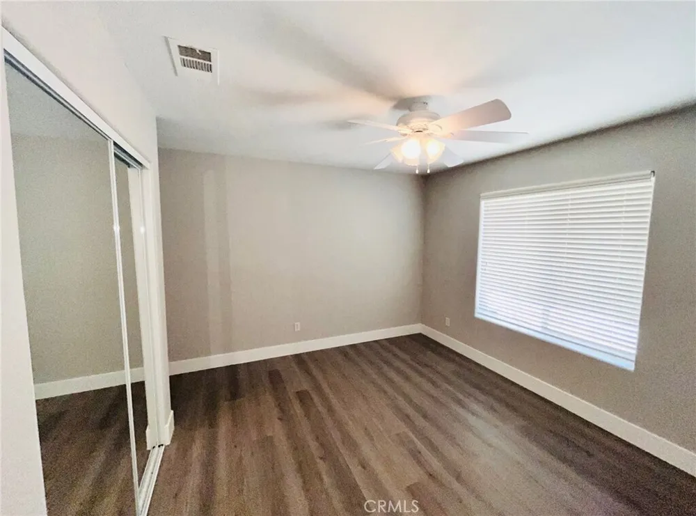 17389 Central Rd, Apple Valley, CA 92307