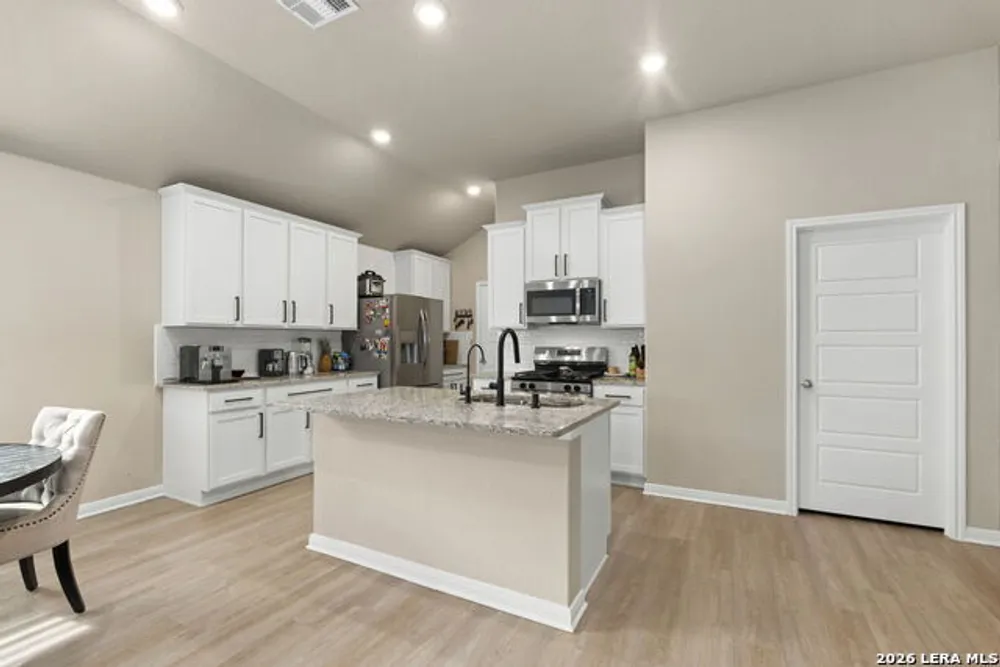 15468 Salmon Spring, San Antonio, TX 78253
