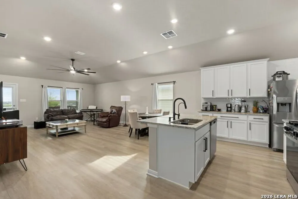 15468 Salmon Spring, San Antonio, TX 78253