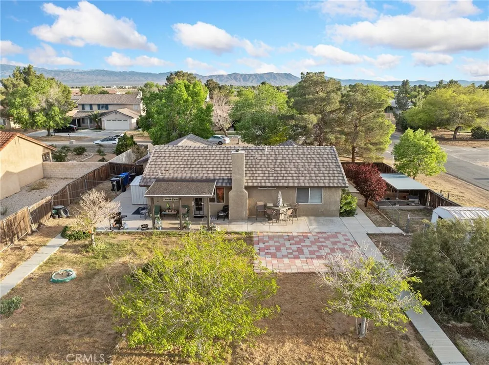 22404 Broken Lance Ct, Apple Valley, CA 92307