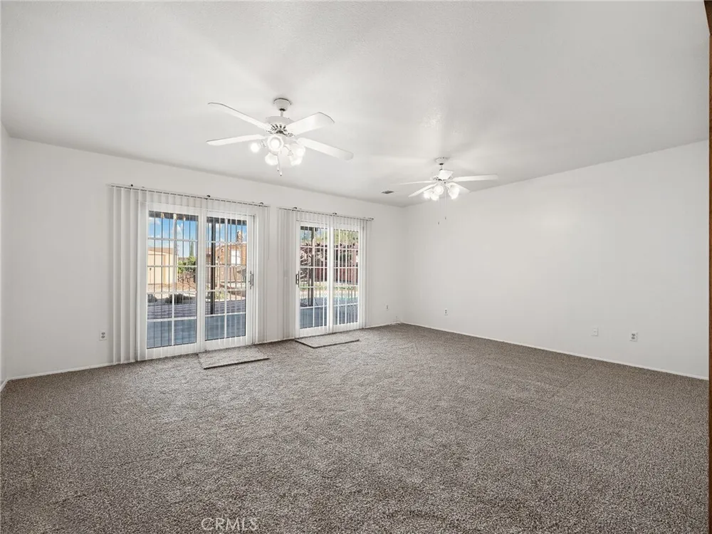 11935 Wapato Rd, Apple Valley, CA 92308