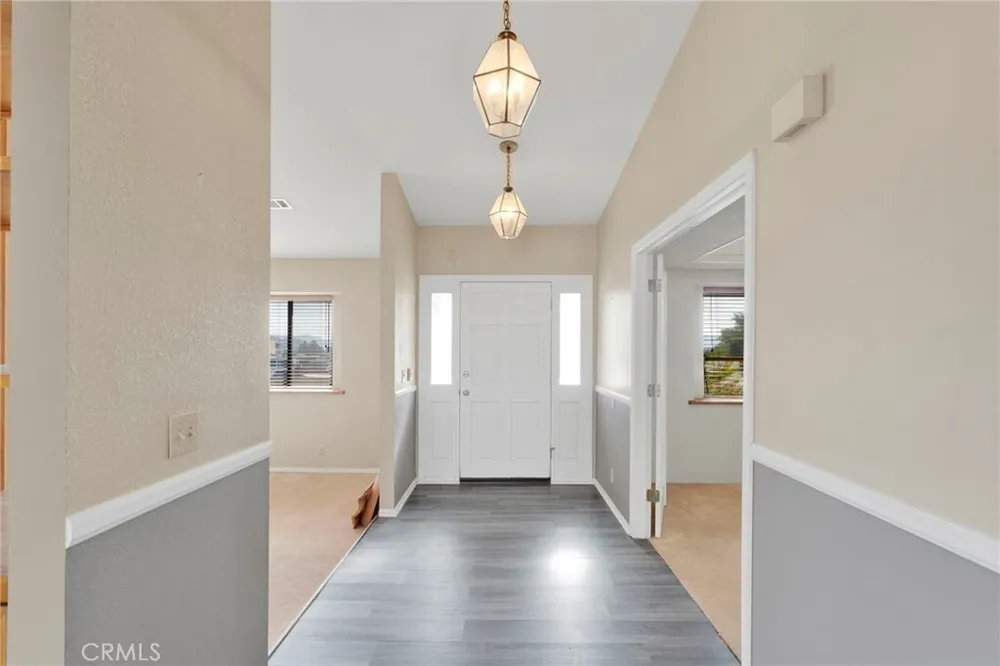 16466 Tude Rd, Apple Valley, CA 92307