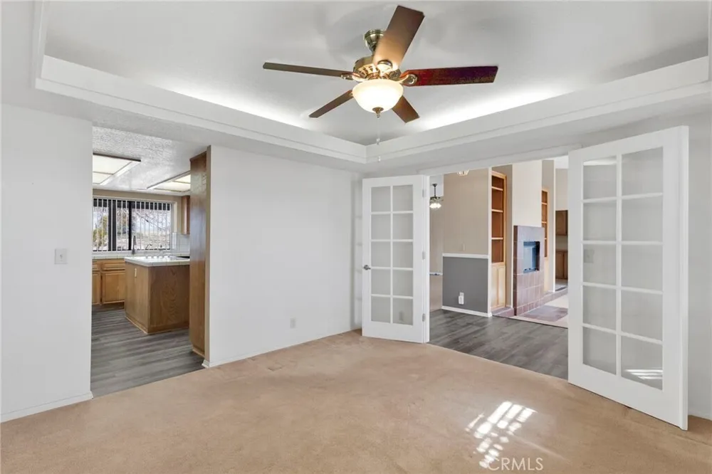 16466 Tude Rd, Apple Valley, CA 92307
