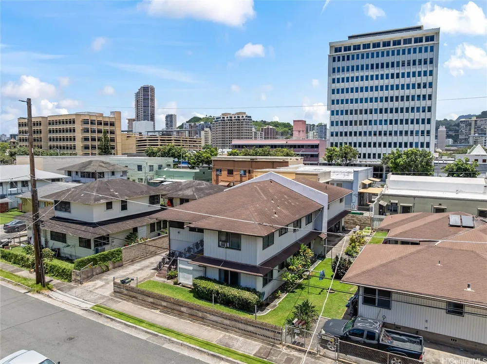 1128 Alohi Way, Honolulu, HI 96814