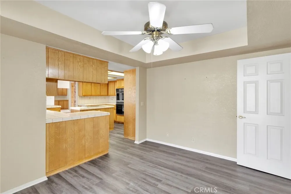 16466 Tude Rd, Apple Valley, CA 92307