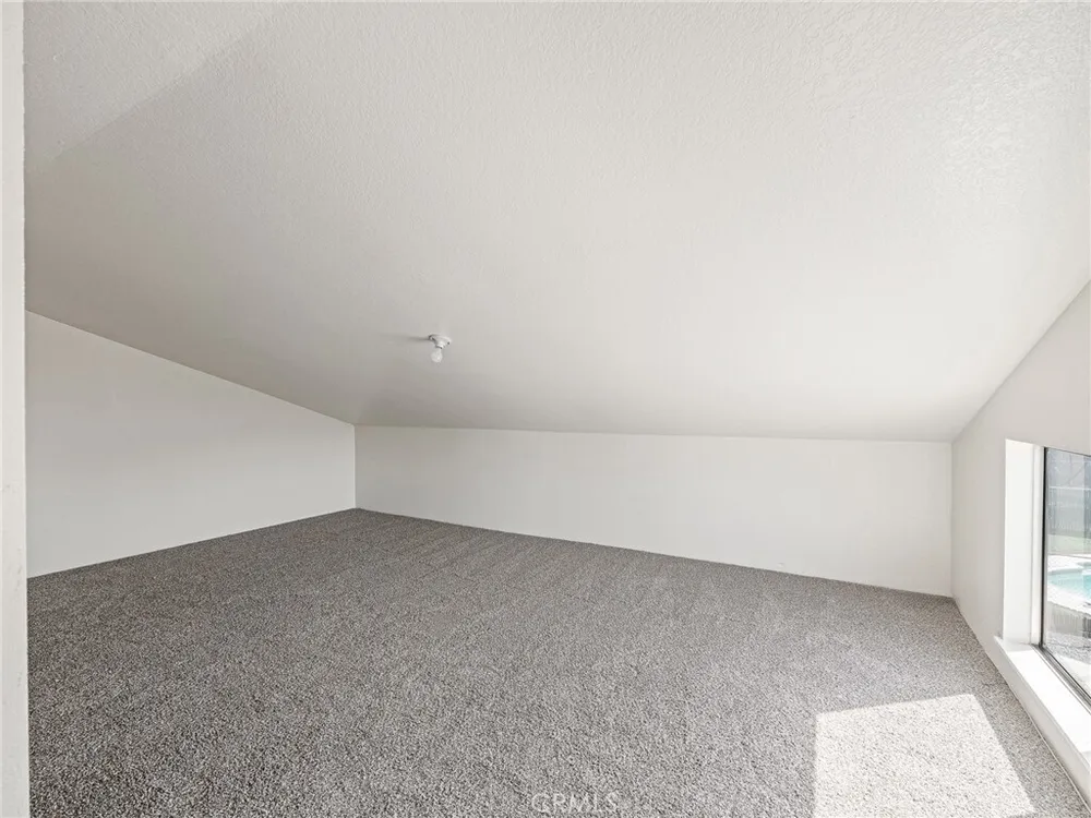 11935 Wapato Rd, Apple Valley, CA 92308
