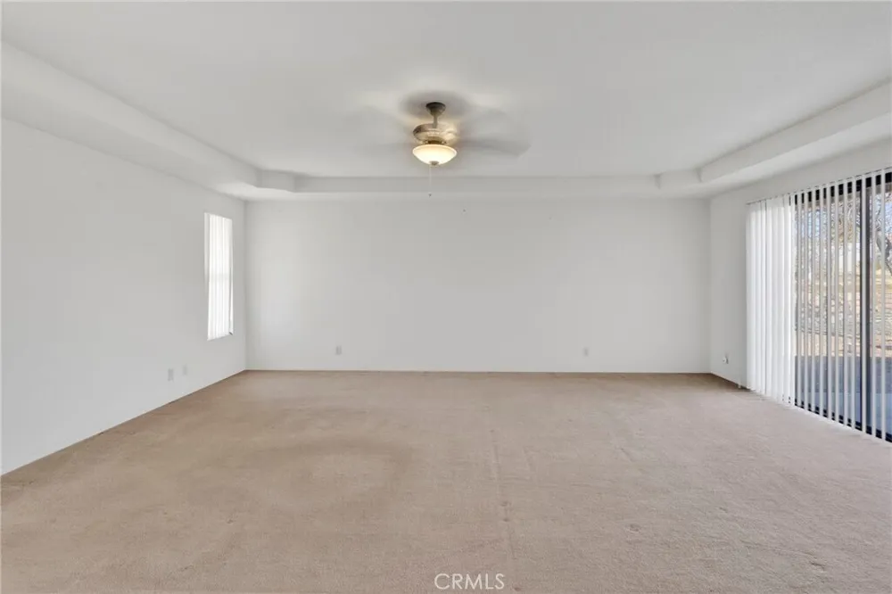 16466 Tude Rd, Apple Valley, CA 92307