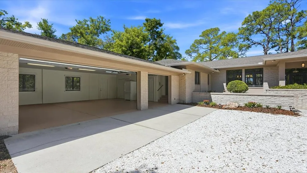 5935 River Forest Circle, Bradenton, FL 34203