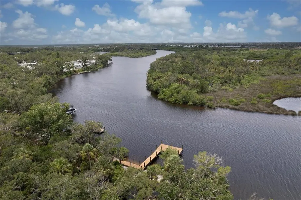 5935 River Forest Circle, Bradenton, FL 34203