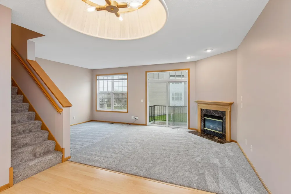5561 Elm Grove Ct, New Hope, MN 55428