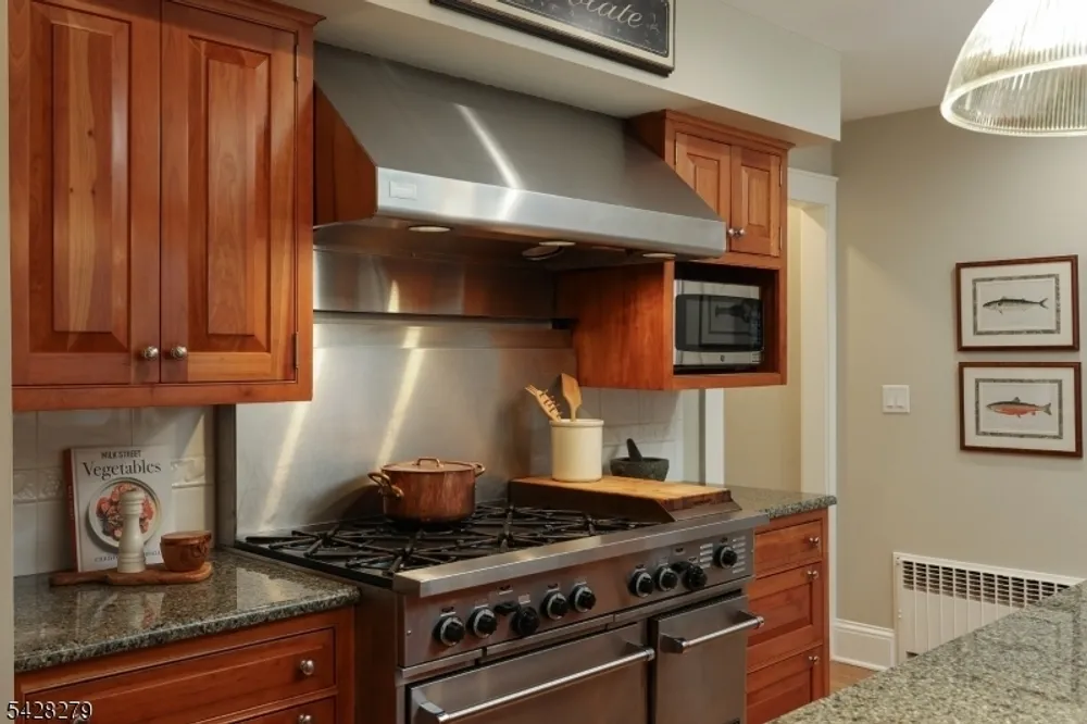 735 Belvidere Ave, Westfield, NJ 07090