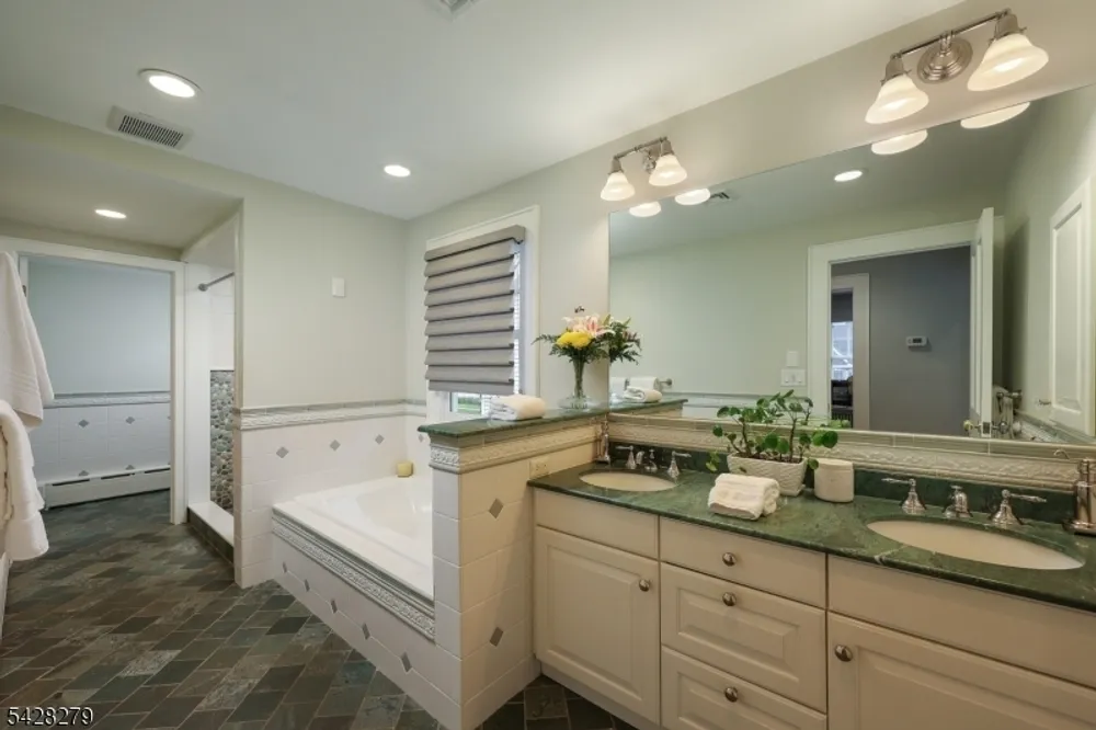 735 Belvidere Ave, Westfield, NJ 07090