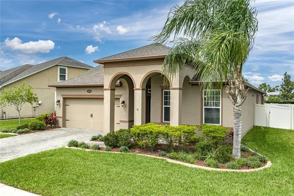 19099 Long Lake Ranch Blvd, Lutz, FL 33558