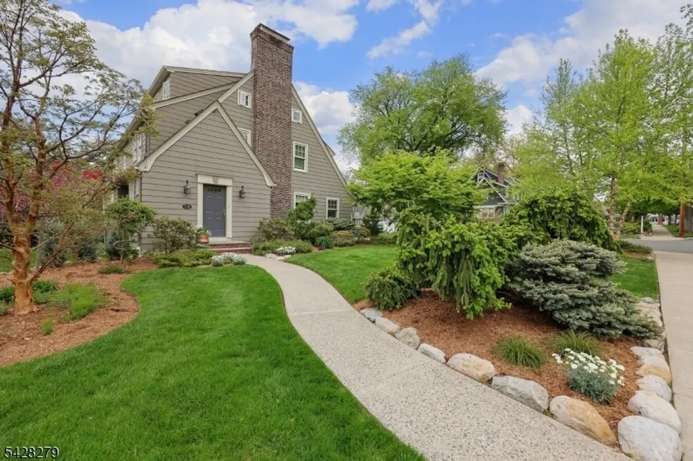 735 Belvidere Ave, Westfield, NJ 07090