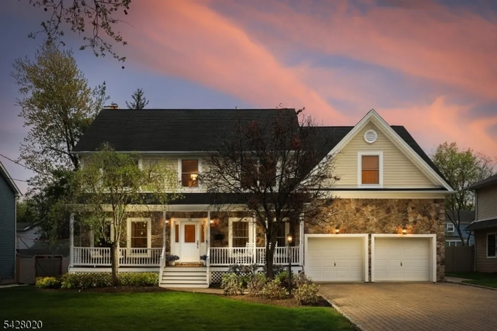 60 Mohawk Trail, Westfield, NJ 07090
