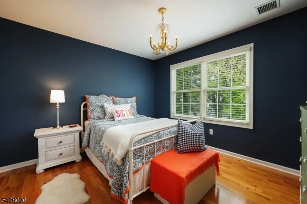 60 Mohawk Trail, Westfield, NJ 07090