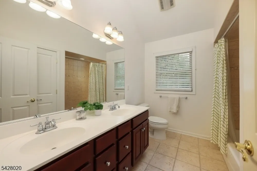 60 Mohawk Trail, Westfield, NJ 07090