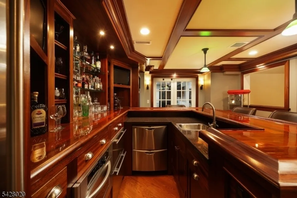 60 Mohawk Trail, Westfield, NJ 07090