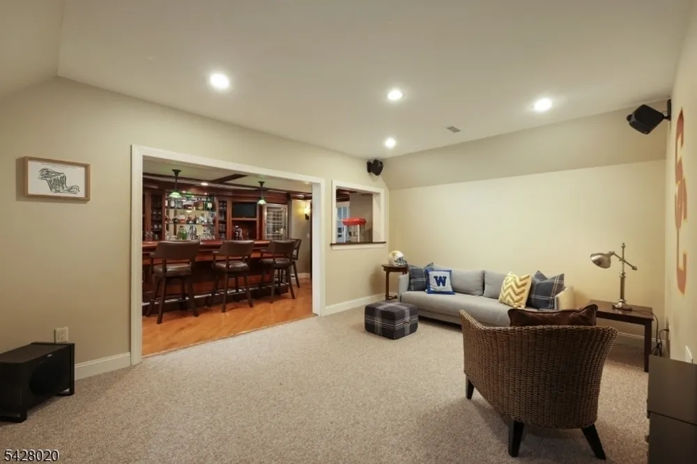 60 Mohawk Trail, Westfield, NJ 07090