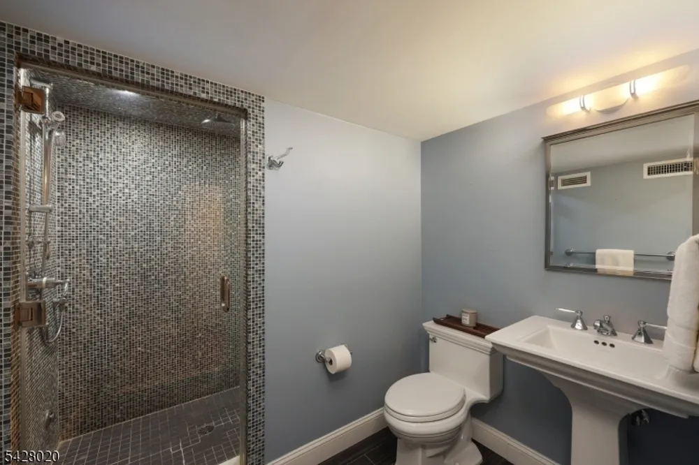 60 Mohawk Trail, Westfield, NJ 07090