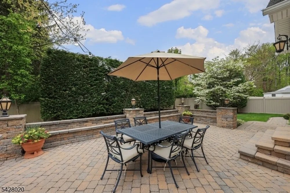60 Mohawk Trail, Westfield, NJ 07090
