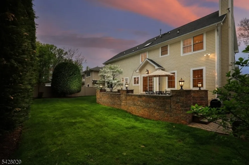 60 Mohawk Trail, Westfield, NJ 07090