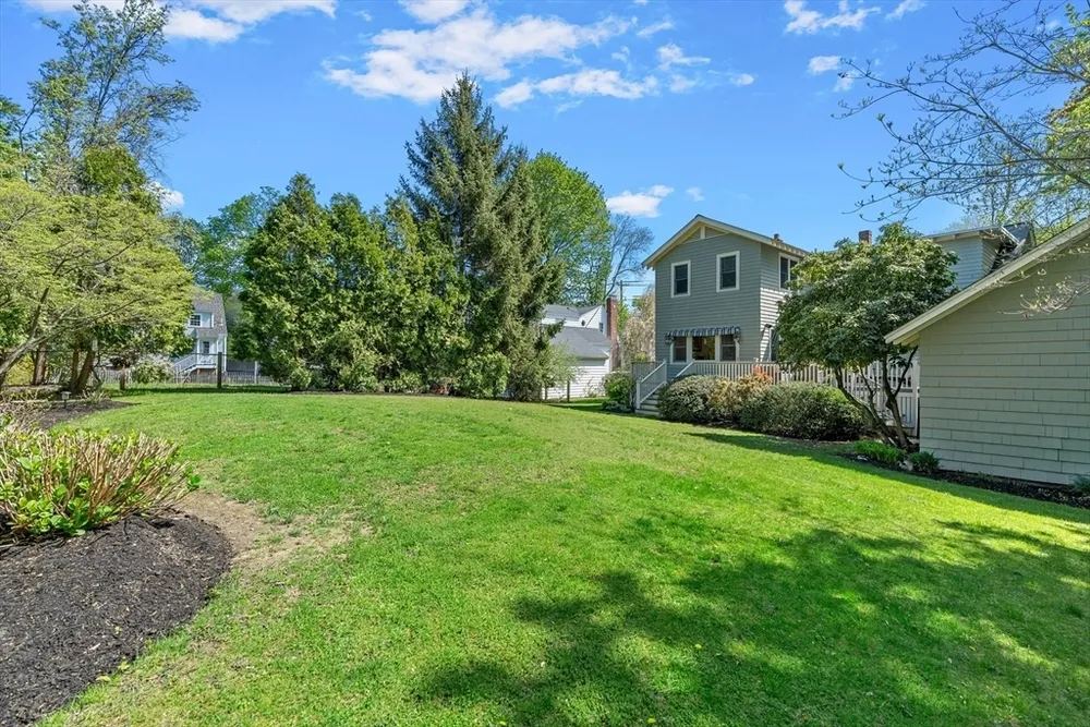 431 Main St, Hingham, MA 02043