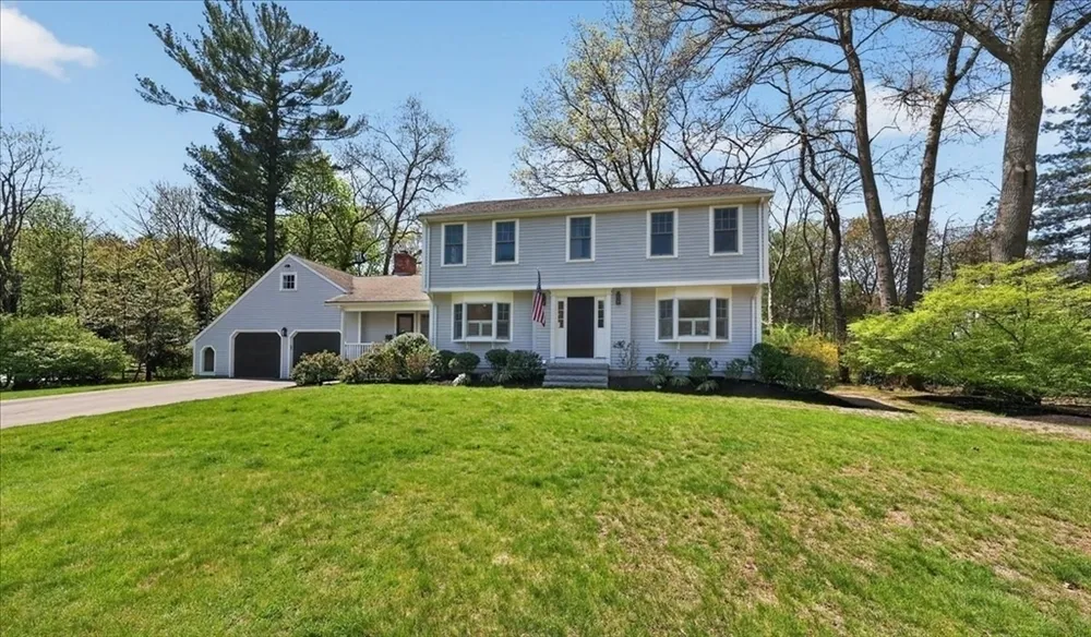 3 Sentinel Rd, Hingham, MA 02043