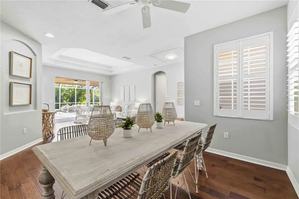 7918 Edmonston Circle, Bradenton, FL 34201