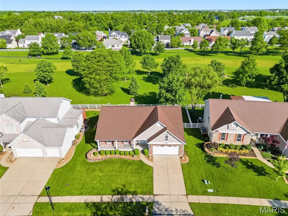 1455 Norwood Hills Dr, O'Fallon, MO 63366