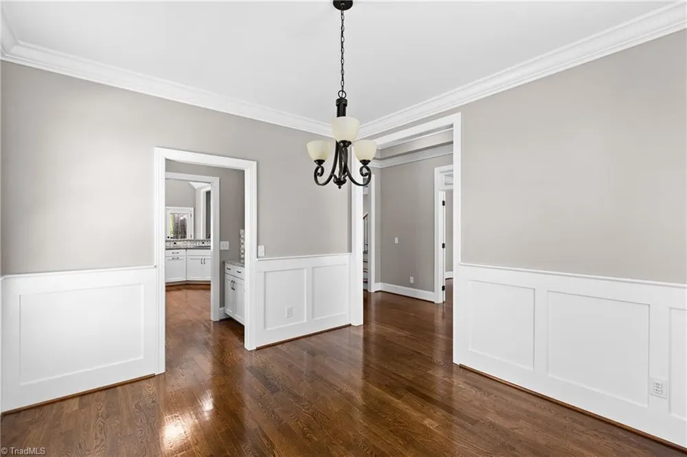 145 Winged Foot Ct, Winston Salem, NC 27107