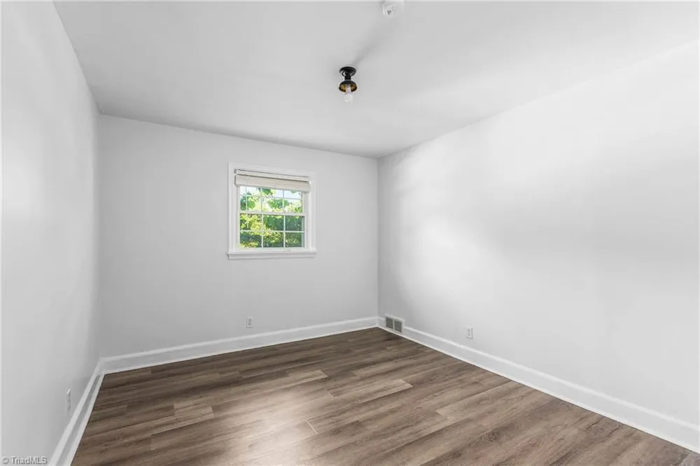 1300 Miller St, Winston Salem, NC 27103