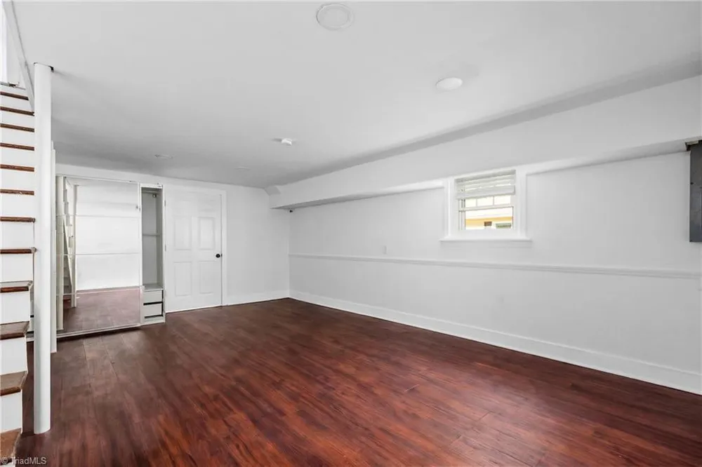 1300 Miller St, Winston Salem, NC 27103