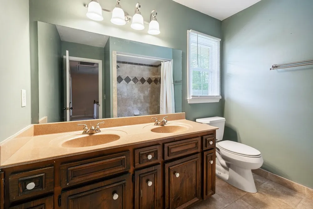 5818 Winvelly Dr, Columbus, GA 31909