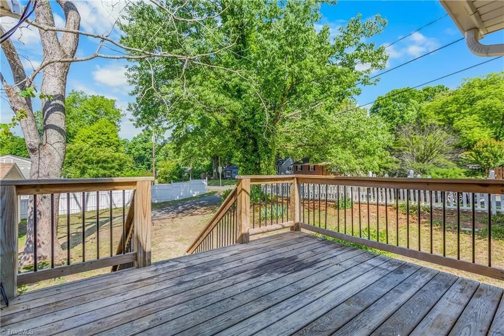 1300 Miller St, Winston Salem, NC 27103