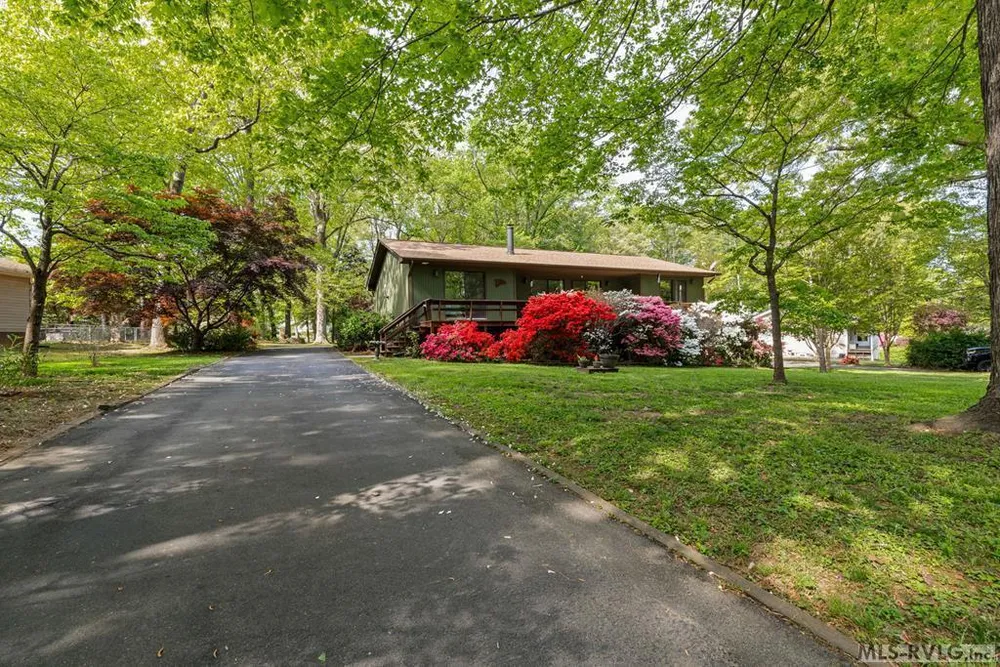 237 Parkway Dr, Littleton, NC 27850