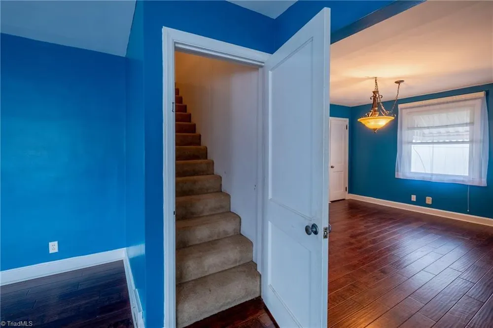 520 Gales Ave, Winston Salem, NC 27103