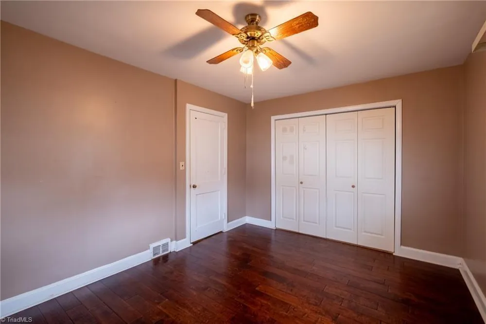 520 Gales Ave, Winston Salem, NC 27103