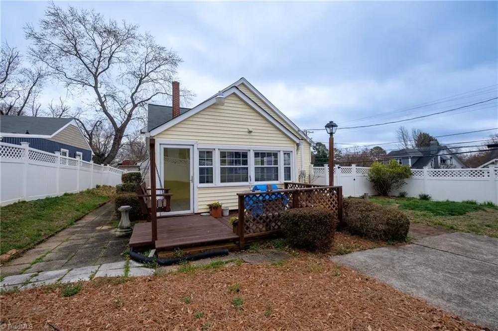 520 Gales Ave, Winston Salem, NC 27103