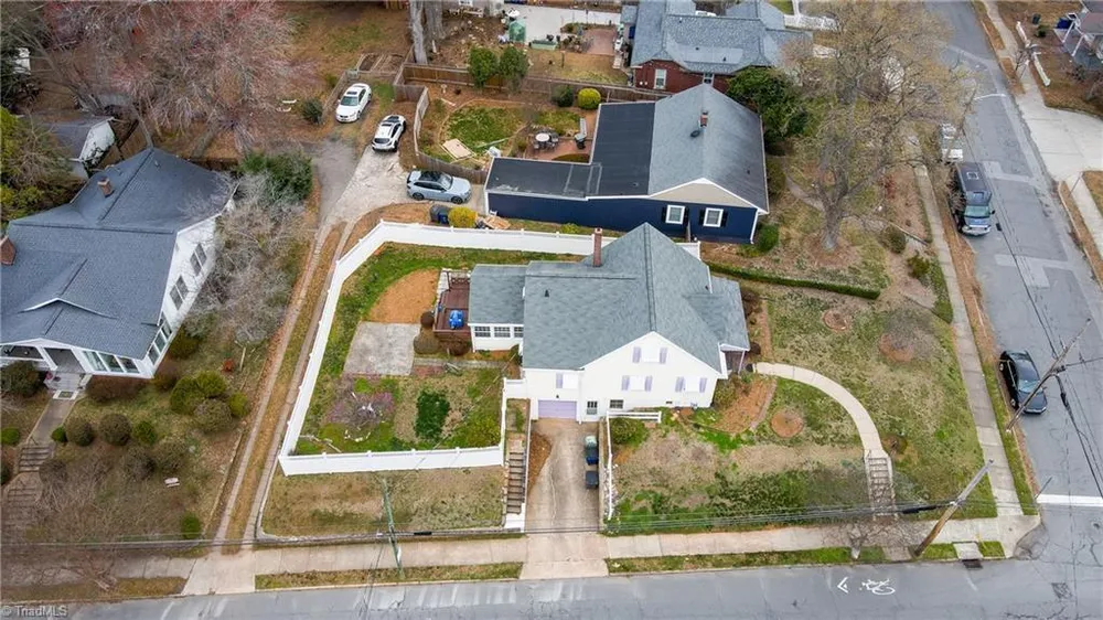 520 Gales Ave, Winston Salem, NC 27103