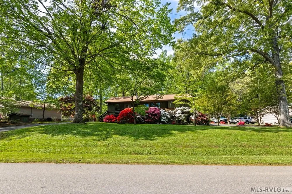 237 Parkway Dr, Littleton, NC 27850