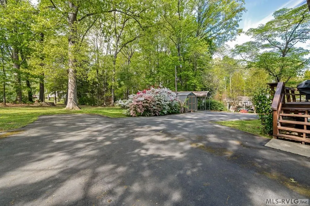 237 Parkway Dr, Littleton, NC 27850