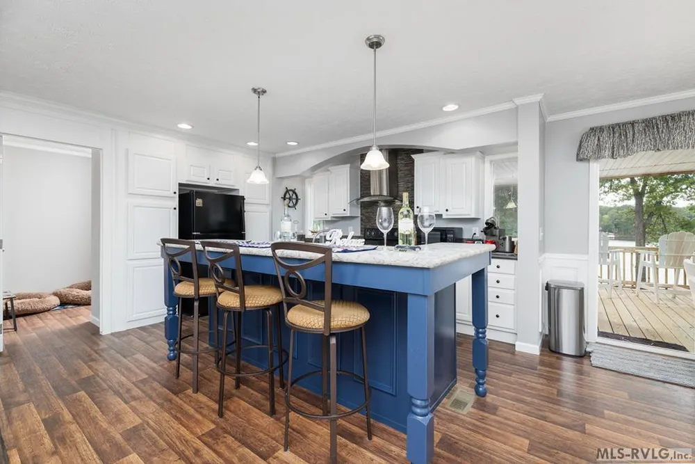 154 Herman Rd, Bracey, VA 23919