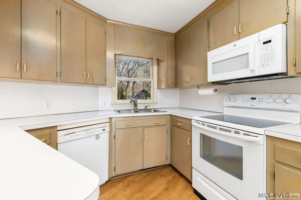 3005 River Rd, Henrico, NC 27842
