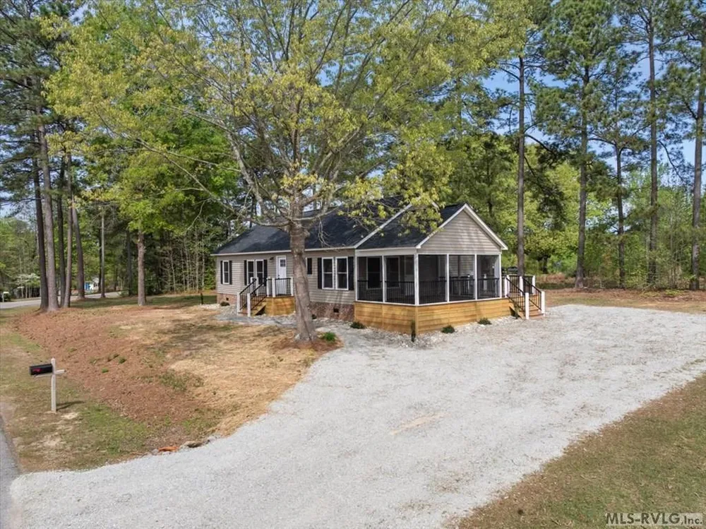 192 Pier Point Dr, Henrico, NC 27842