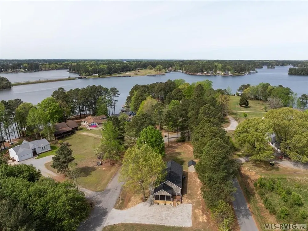 192 Pier Point Dr, Henrico, NC 27842
