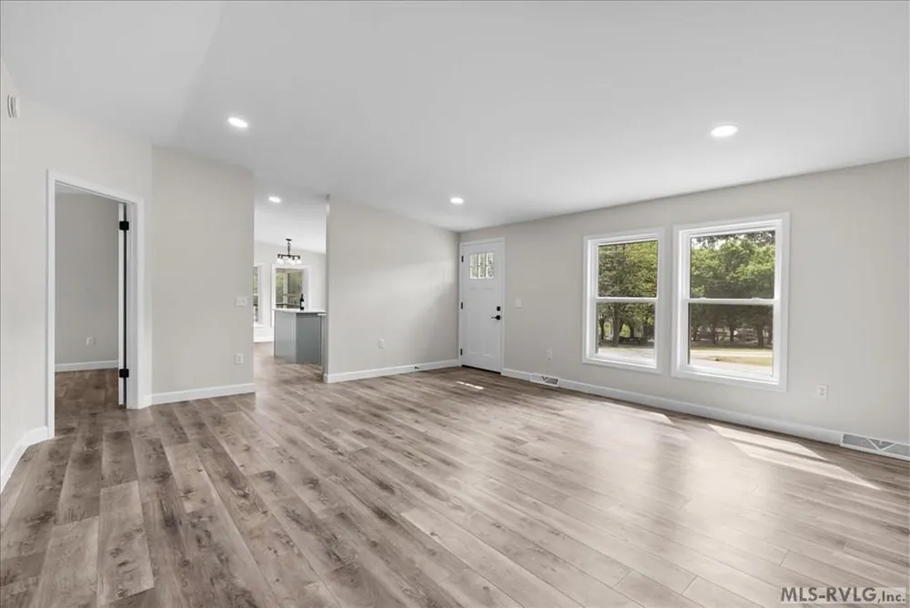 192 Pier Point Dr, Henrico, NC 27842