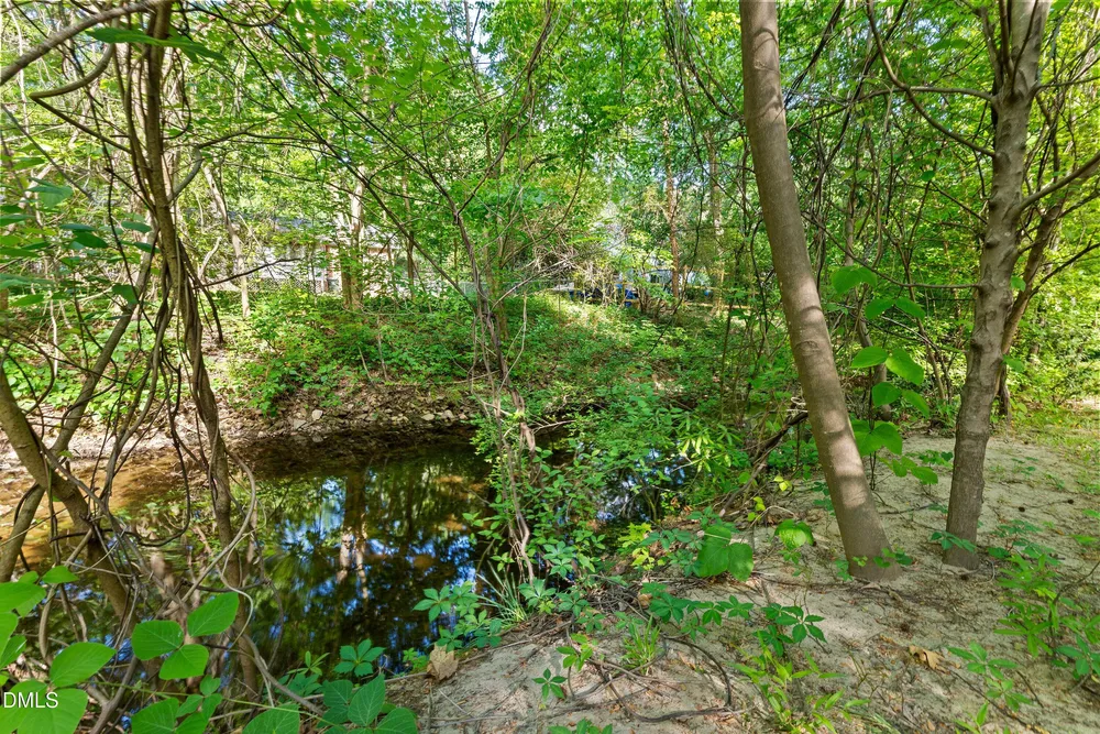 4209 Quail Hollow Dr, Raleigh, NC 27609