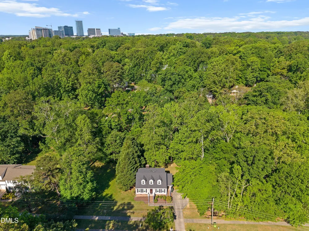 4209 Quail Hollow Dr, Raleigh, NC 27609