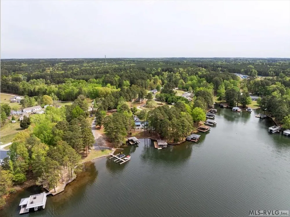 192 Pier Point Dr, Henrico, NC 27842